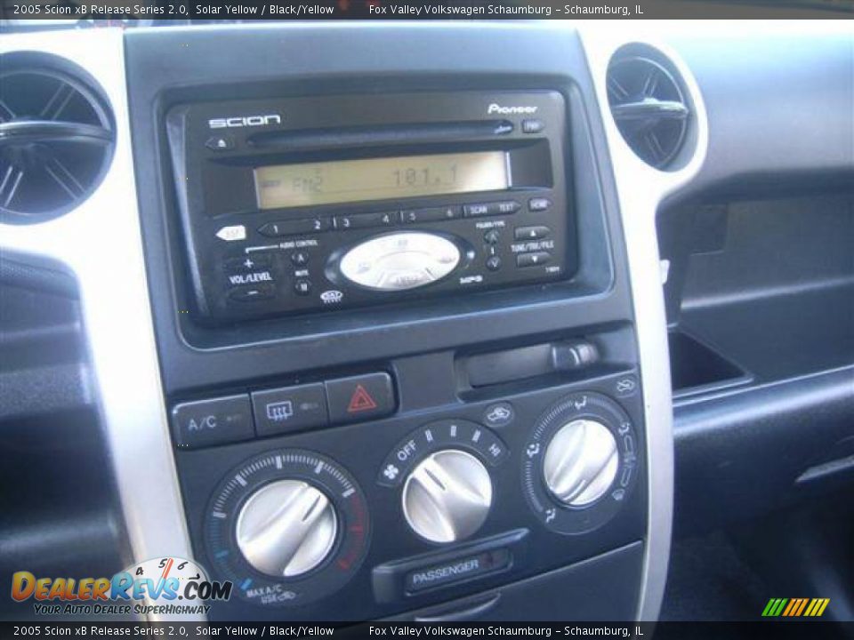 2005 Scion xB Release Series 2.0 Solar Yellow / Black/Yellow Photo #11