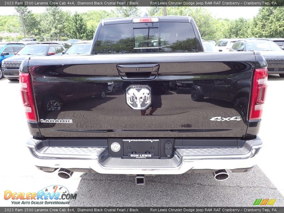 2023 Ram 1500 Laramie Crew Cab 4x4 Diamond Black Crystal Pearl / Black Photo #4