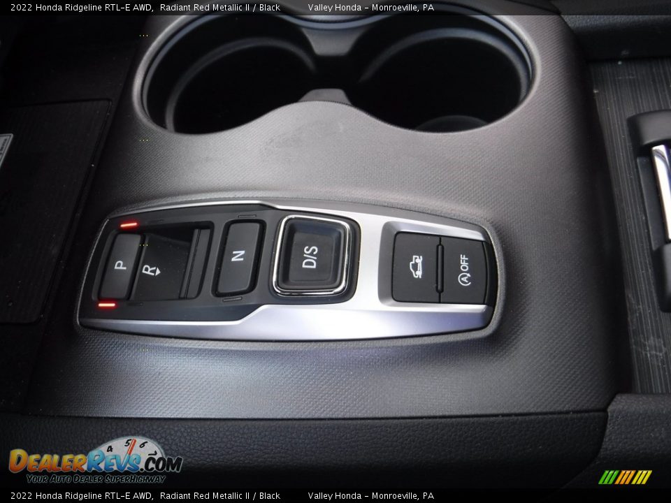 2022 Honda Ridgeline RTL-E AWD Shifter Photo #23