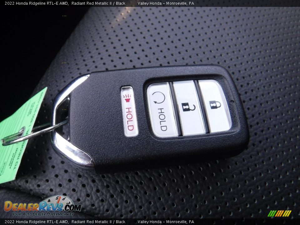 Keys of 2022 Honda Ridgeline RTL-E AWD Photo #34