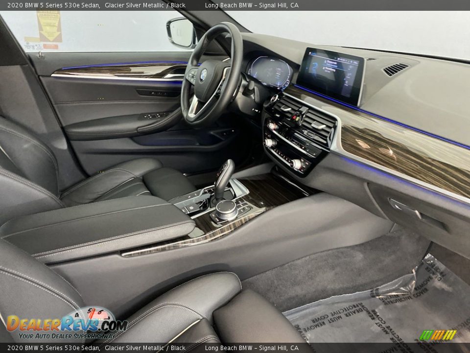 2020 BMW 5 Series 530e Sedan Glacier Silver Metallic / Black Photo #32