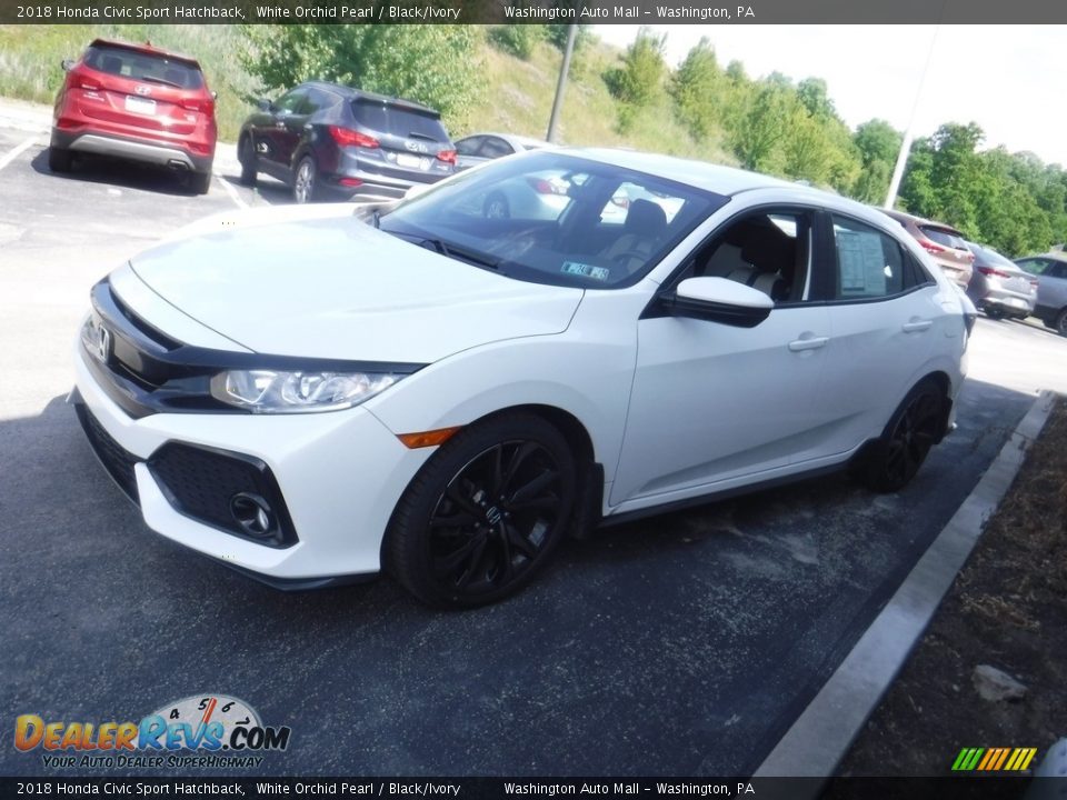 2018 Honda Civic Sport Hatchback White Orchid Pearl / Black/Ivory Photo #5