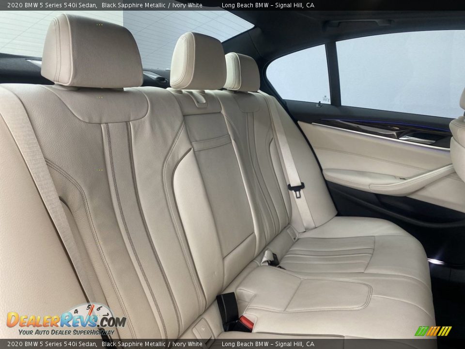 2020 BMW 5 Series 540i Sedan Black Sapphire Metallic / Ivory White Photo #36