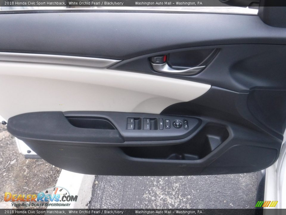 2018 Honda Civic Sport Hatchback White Orchid Pearl / Black/Ivory Photo #12