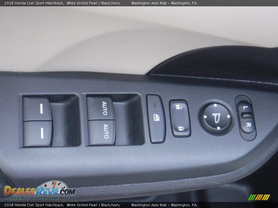 2018 Honda Civic Sport Hatchback White Orchid Pearl / Black/Ivory Photo #13