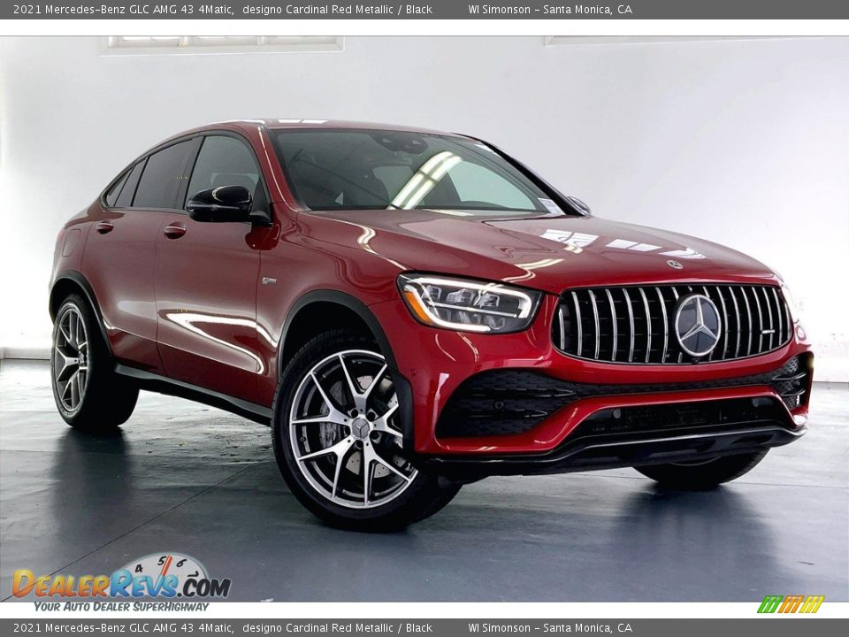 Front 3/4 View of 2021 Mercedes-Benz GLC AMG 43 4Matic Photo #34