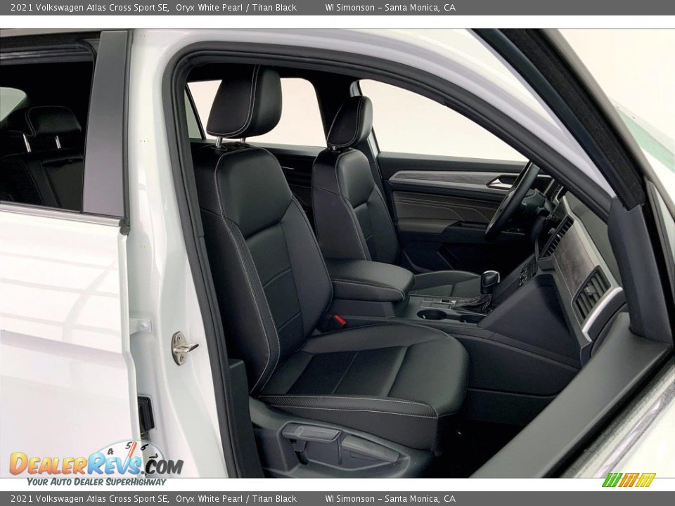 Titan Black Interior - 2021 Volkswagen Atlas Cross Sport SE Photo #6