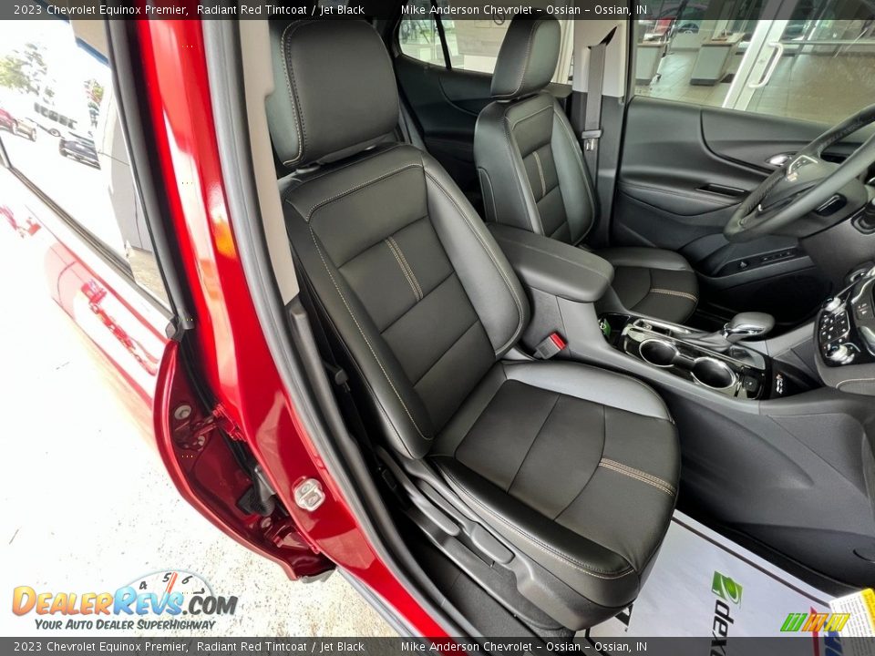 2023 Chevrolet Equinox Premier Radiant Red Tintcoat / Jet Black Photo #23