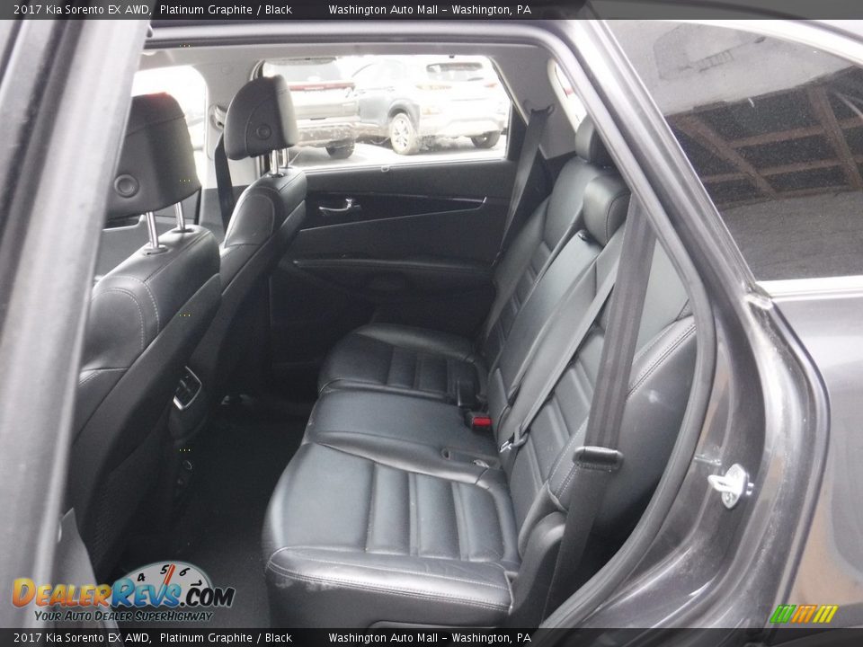 Rear Seat of 2017 Kia Sorento EX AWD Photo #27