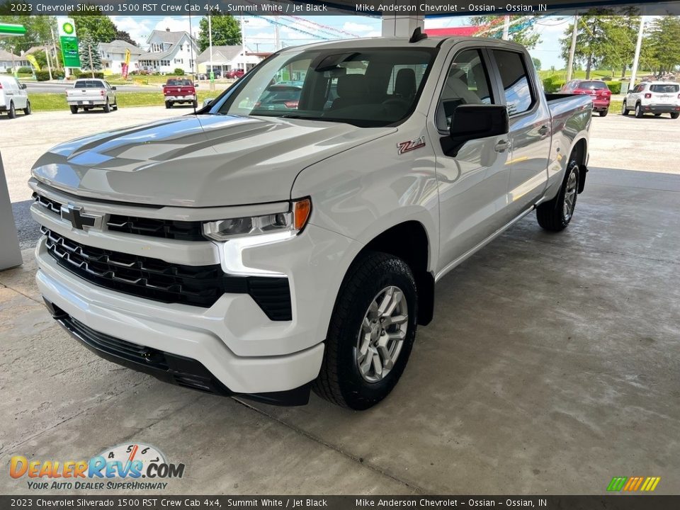 2023 Chevrolet Silverado 1500 RST Crew Cab 4x4 Summit White / Jet Black Photo #2