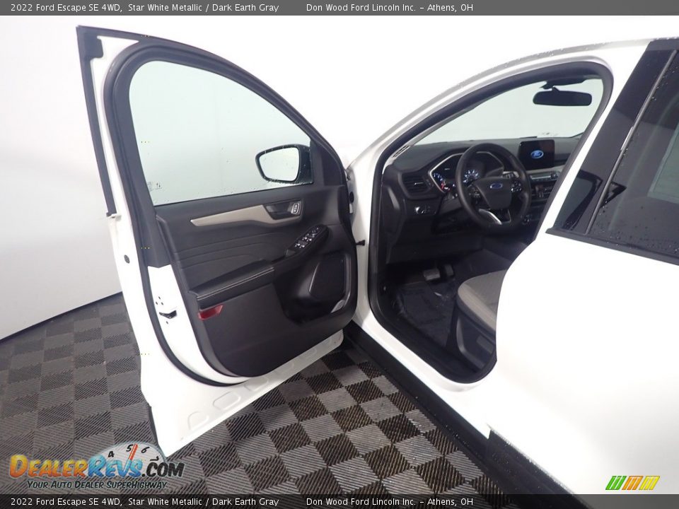 2022 Ford Escape SE 4WD Star White Metallic / Dark Earth Gray Photo #18