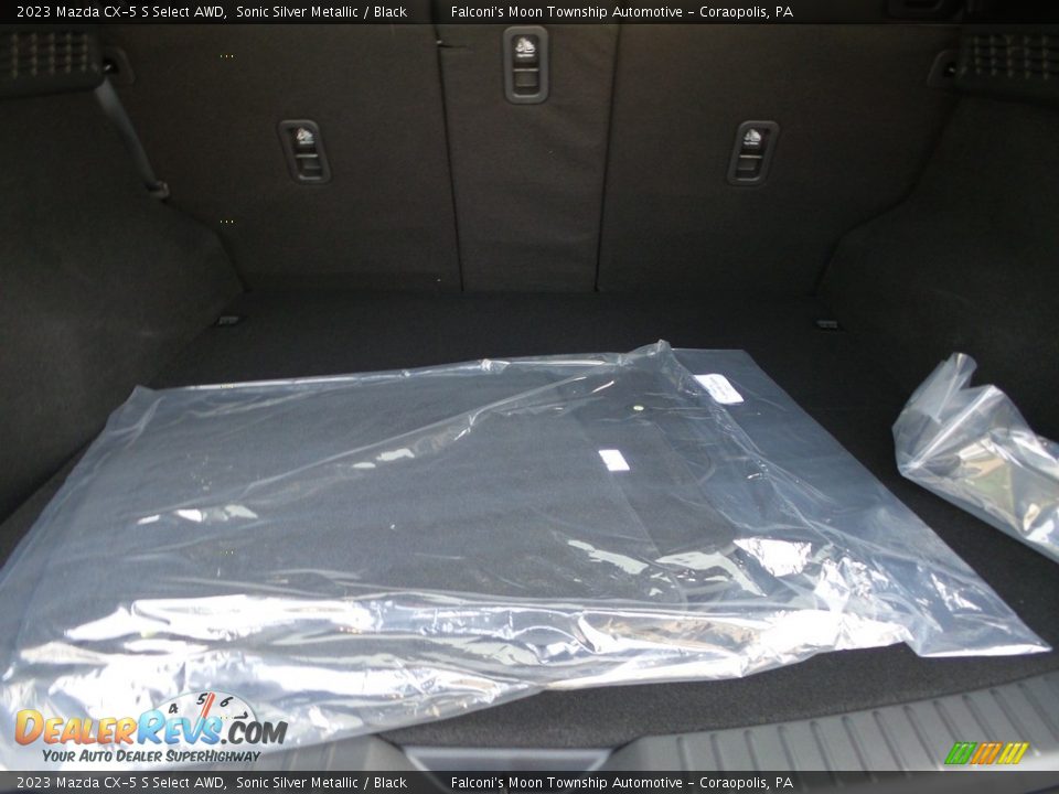 2023 Mazda CX-5 S Select AWD Sonic Silver Metallic / Black Photo #4