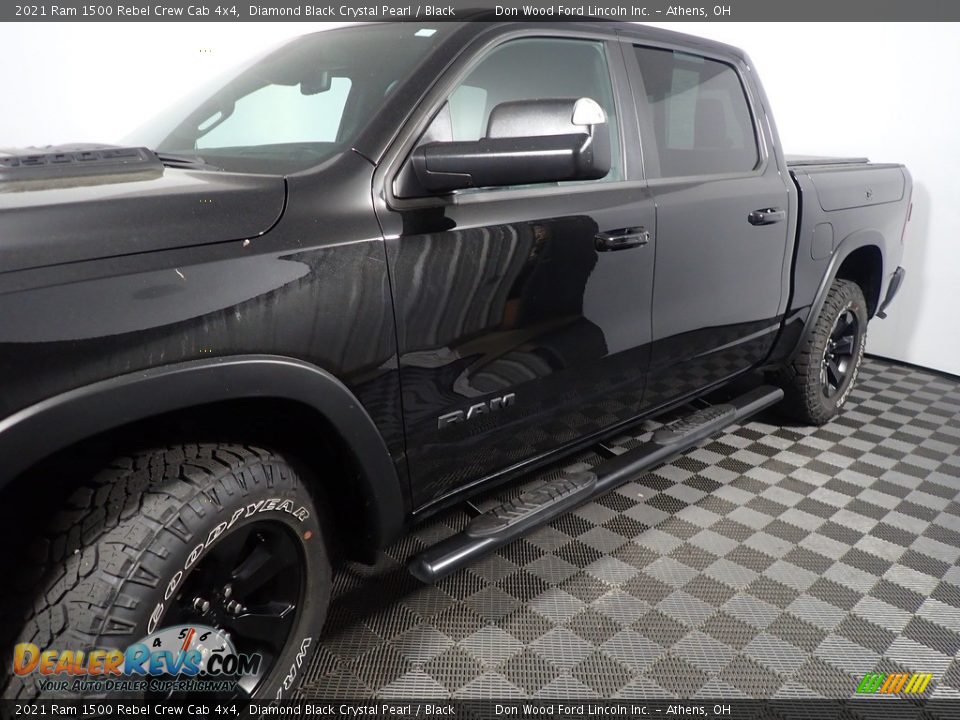 2021 Ram 1500 Rebel Crew Cab 4x4 Diamond Black Crystal Pearl / Black Photo #12