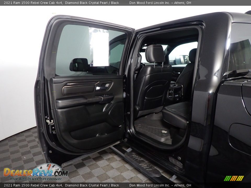 2021 Ram 1500 Rebel Crew Cab 4x4 Diamond Black Crystal Pearl / Black Photo #34