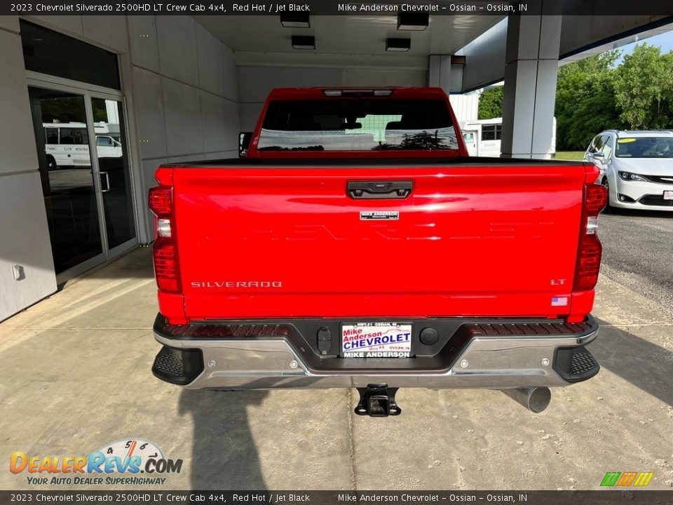 2023 Chevrolet Silverado 2500HD LT Crew Cab 4x4 Red Hot / Jet Black Photo #8