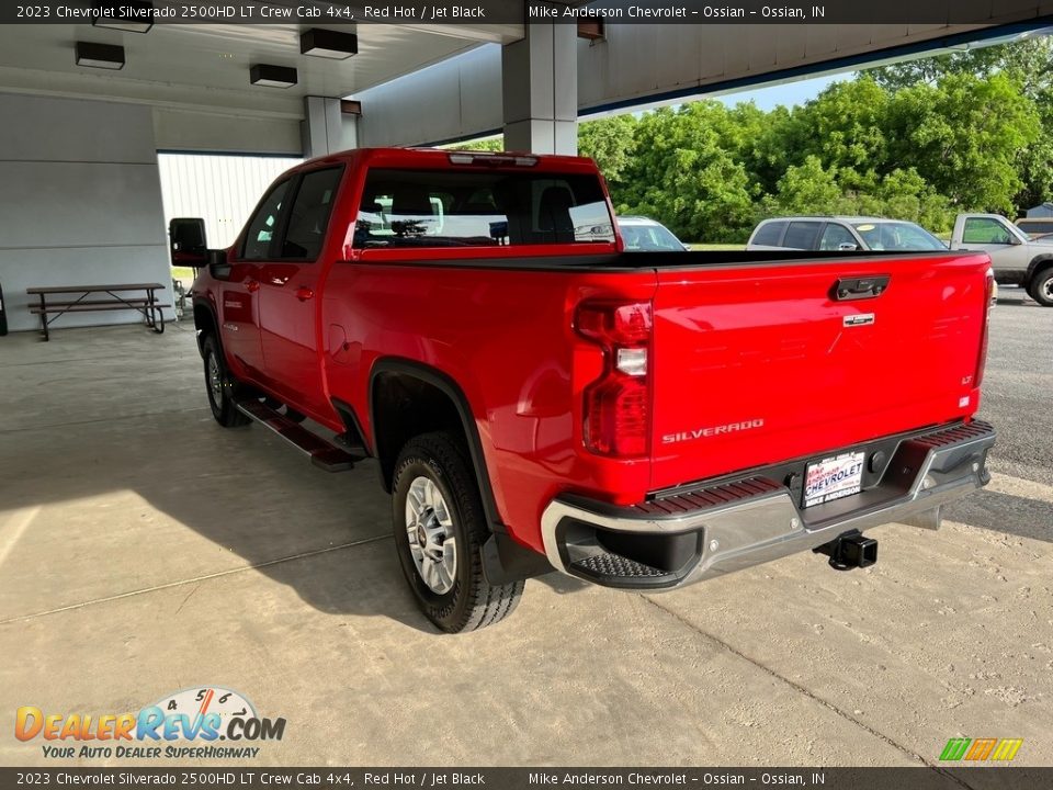 2023 Chevrolet Silverado 2500HD LT Crew Cab 4x4 Red Hot / Jet Black Photo #10