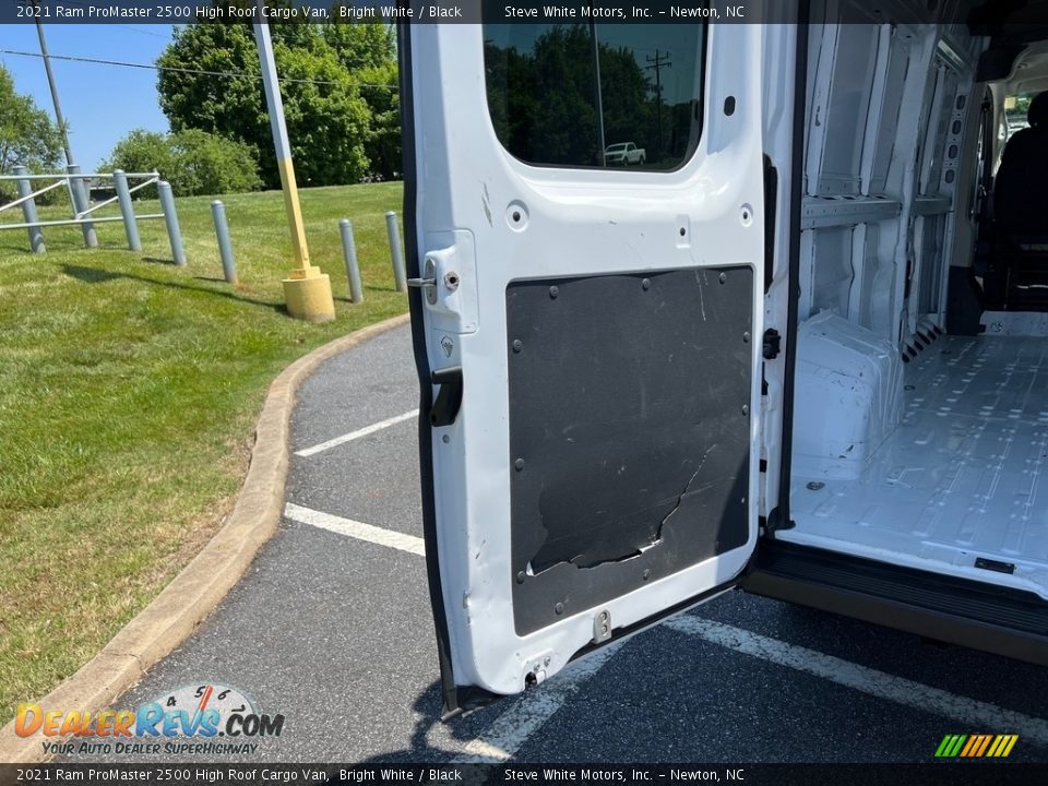 2021 Ram ProMaster 2500 High Roof Cargo Van Bright White / Black Photo #15