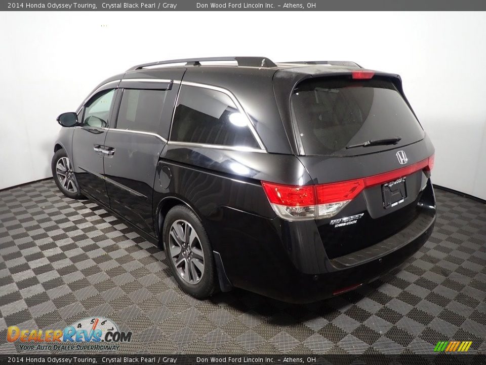 2014 Honda Odyssey Touring Crystal Black Pearl / Gray Photo #13