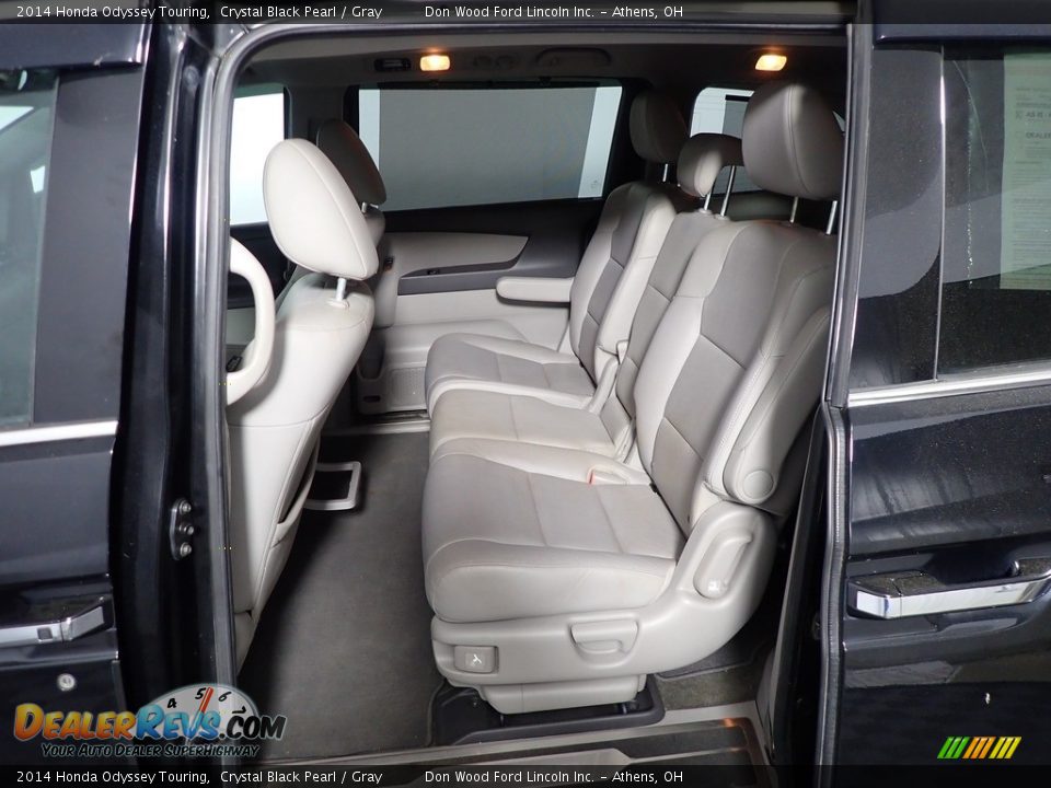 2014 Honda Odyssey Touring Crystal Black Pearl / Gray Photo #34