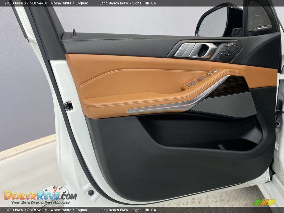 2020 BMW X7 xDrive40i Alpine White / Cognac Photo #12