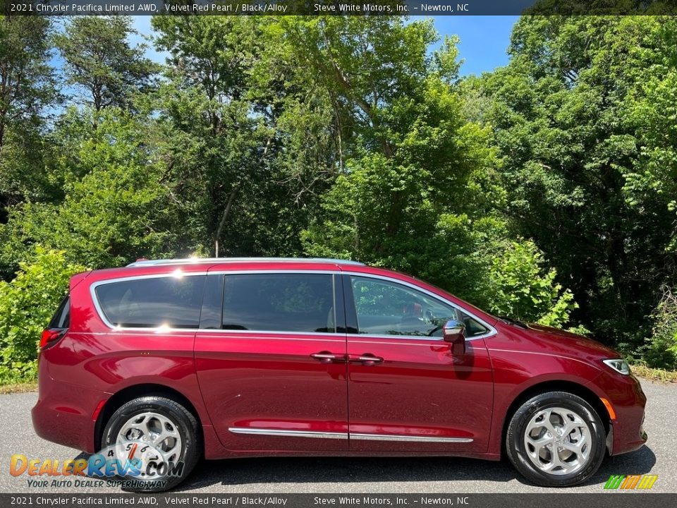 Velvet Red Pearl 2021 Chrysler Pacifica Limited AWD Photo #5