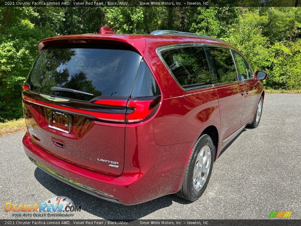 2021 Chrysler Pacifica Limited AWD Velvet Red Pearl / Black/Alloy Photo #6