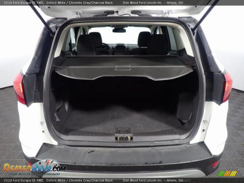 2019 Ford Escape SE 4WD Oxford White / Chromite Gray/Charcoal Black Photo #12