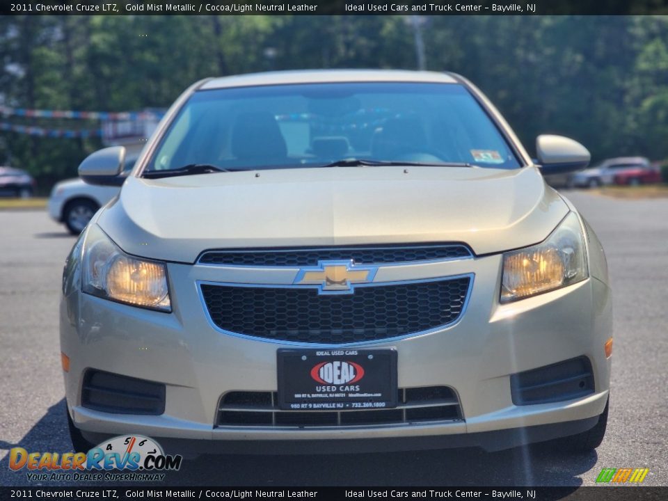 2011 Chevrolet Cruze LTZ Gold Mist Metallic / Cocoa/Light Neutral Leather Photo #3