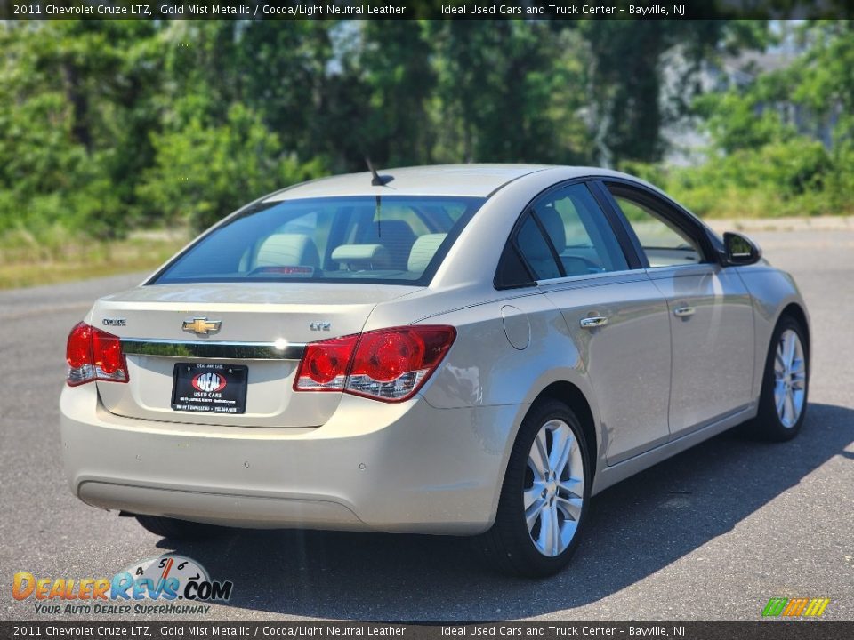 2011 Chevrolet Cruze LTZ Gold Mist Metallic / Cocoa/Light Neutral Leather Photo #5