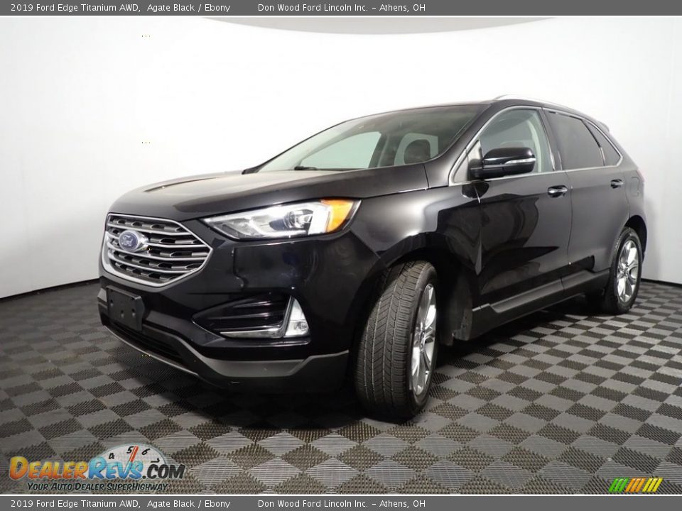 2019 Ford Edge Titanium AWD Agate Black / Ebony Photo #7