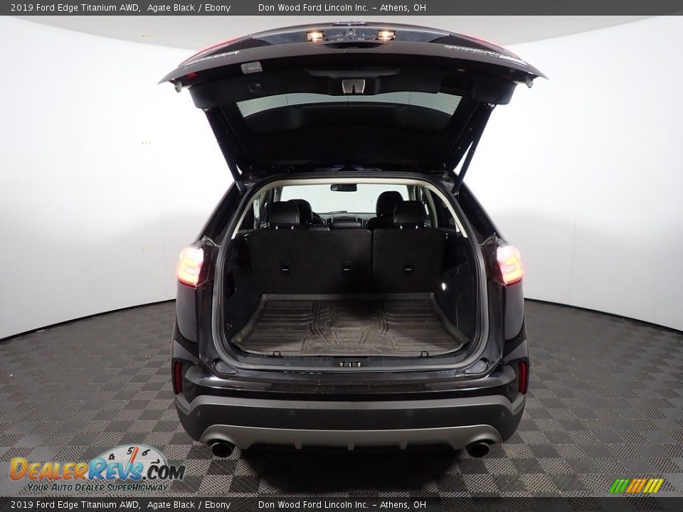 2019 Ford Edge Titanium AWD Agate Black / Ebony Photo #12