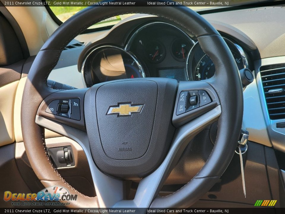 2011 Chevrolet Cruze LTZ Gold Mist Metallic / Cocoa/Light Neutral Leather Photo #19