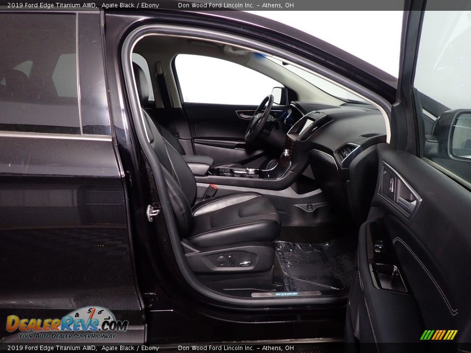 2019 Ford Edge Titanium AWD Agate Black / Ebony Photo #36