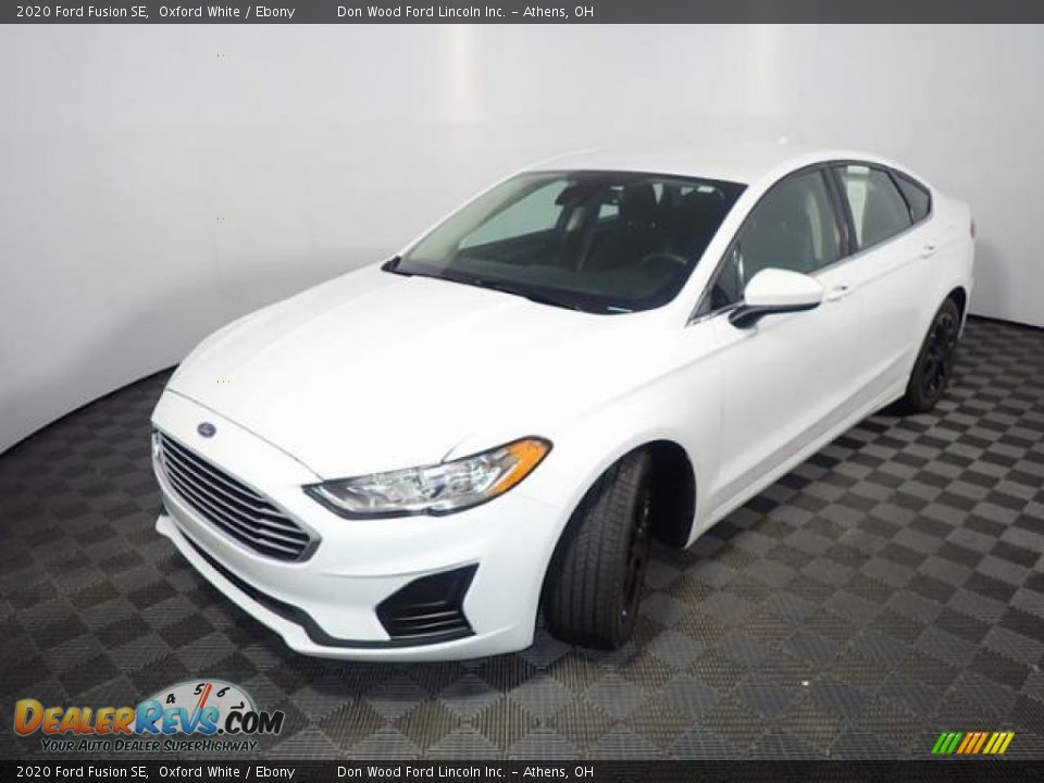 2020 Ford Fusion SE Oxford White / Ebony Photo #8