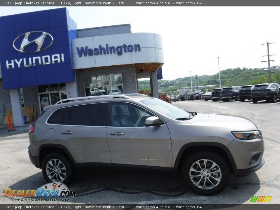 2020 Jeep Cherokee Latitude Plus 4x4 Light Brownstone Pearl / Black Photo #2