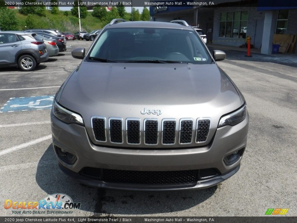 2020 Jeep Cherokee Latitude Plus 4x4 Light Brownstone Pearl / Black Photo #4