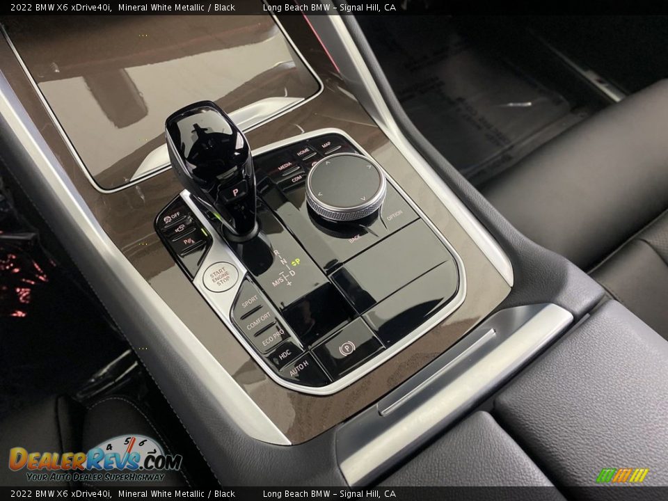 2022 BMW X6 xDrive40i Mineral White Metallic / Black Photo #25