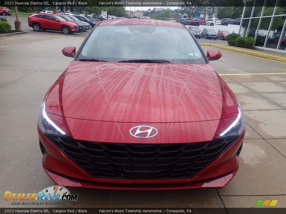 2023 Hyundai Elantra SEL Calypso Red / Black Photo #8