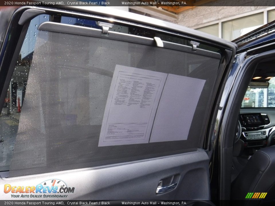 2020 Honda Passport Touring AWD Crystal Black Pearl / Black Photo #30