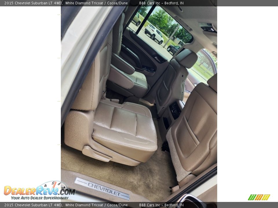 Rear Seat of 2015 Chevrolet Suburban LT 4WD Photo #24