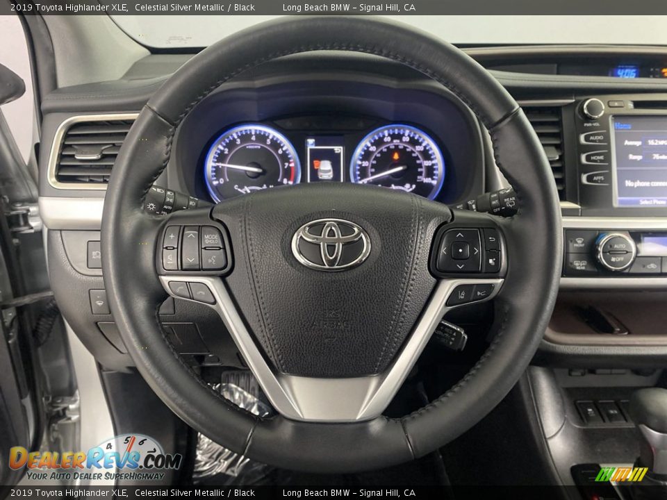 2019 Toyota Highlander XLE Steering Wheel Photo #17