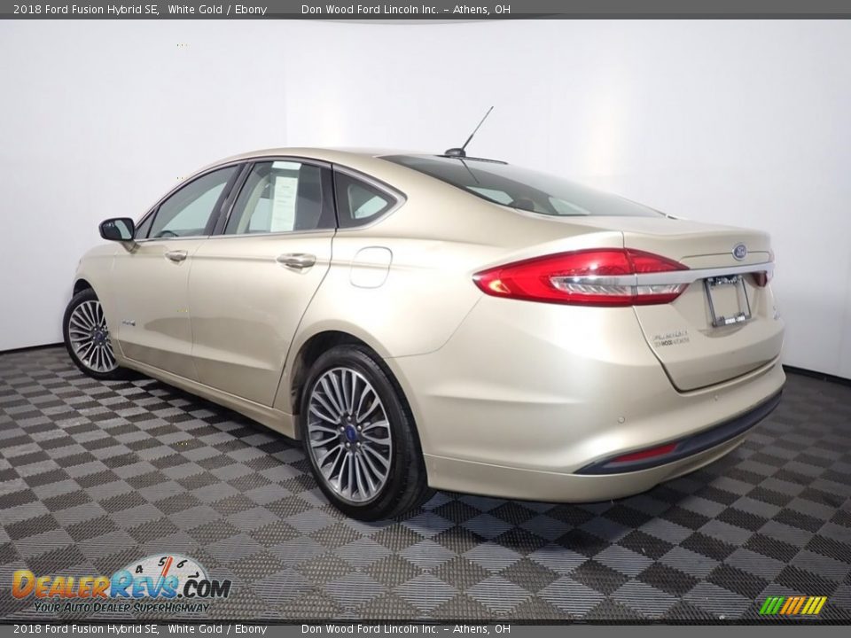 2018 Ford Fusion Hybrid SE White Gold / Ebony Photo #11