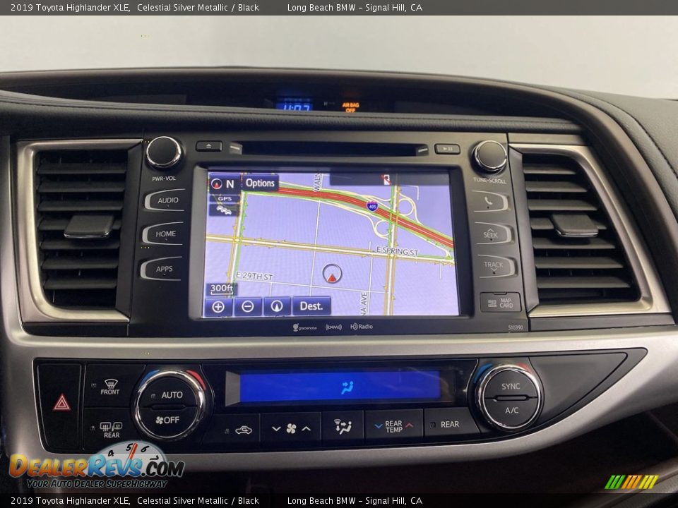 Navigation of 2019 Toyota Highlander XLE Photo #23