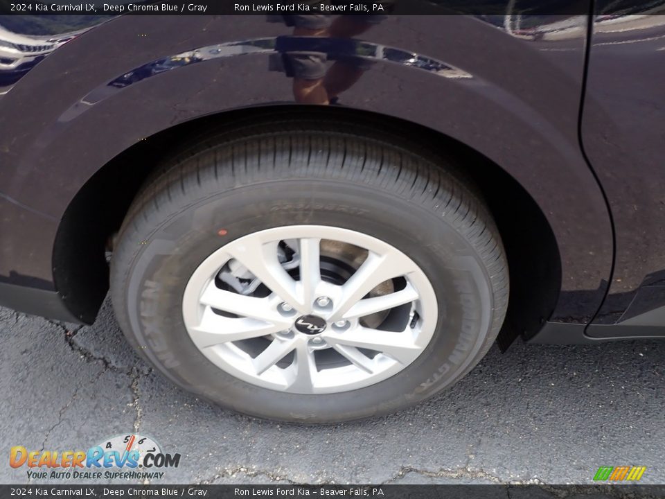 2024 Kia Carnival LX Wheel Photo #9