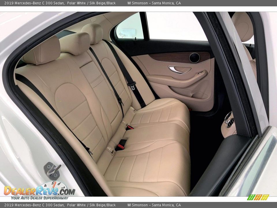 2019 Mercedes-Benz C 300 Sedan Polar White / Silk Beige/Black Photo #19