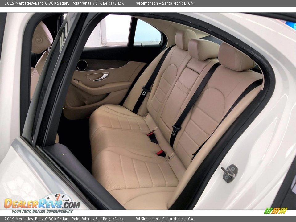 2019 Mercedes-Benz C 300 Sedan Polar White / Silk Beige/Black Photo #20