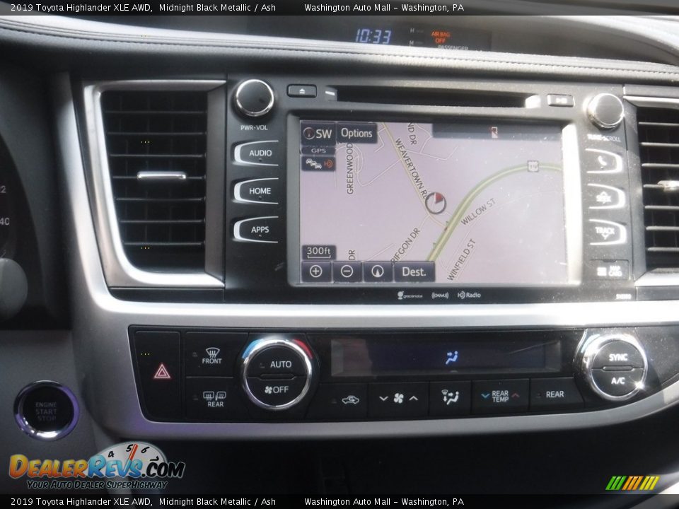 2019 Toyota Highlander XLE AWD Midnight Black Metallic / Ash Photo #4