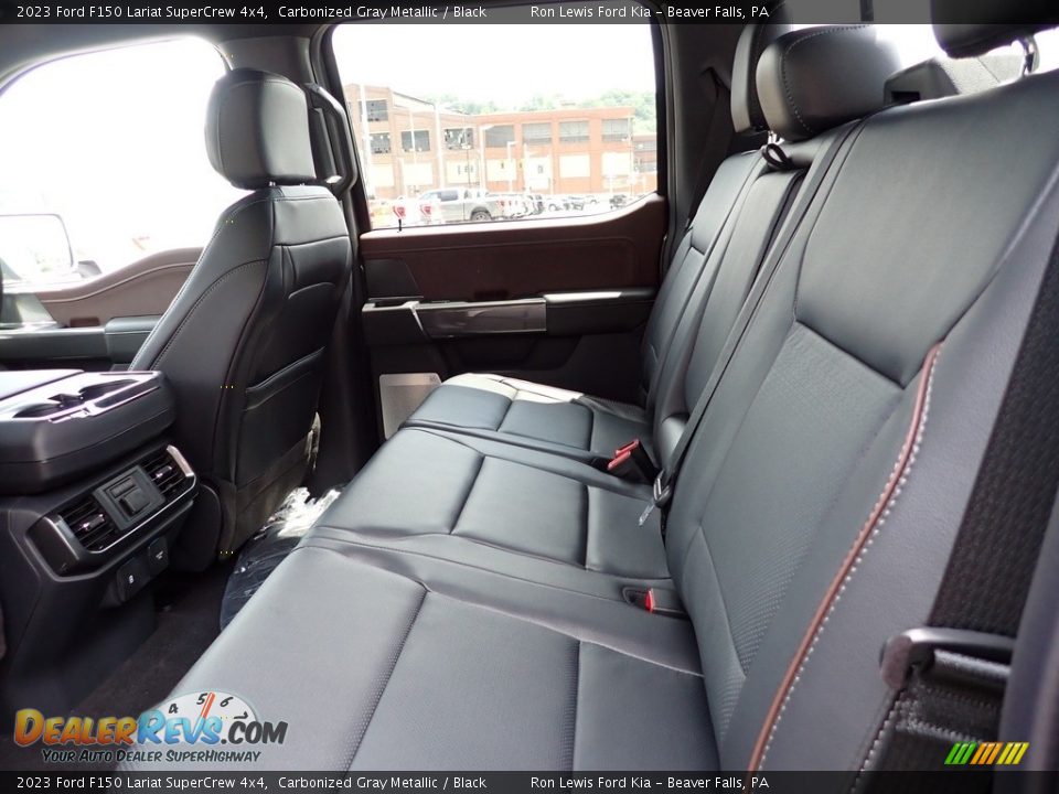 2023 Ford F150 Lariat SuperCrew 4x4 Carbonized Gray Metallic / Black Photo #12