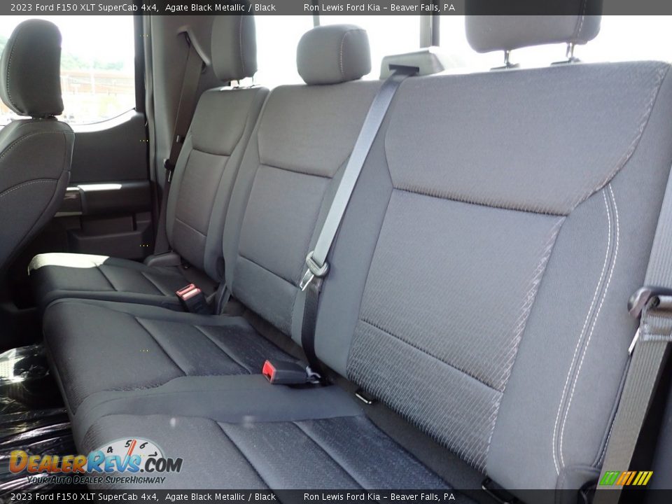 2023 Ford F150 XLT SuperCab 4x4 Agate Black Metallic / Black Photo #14