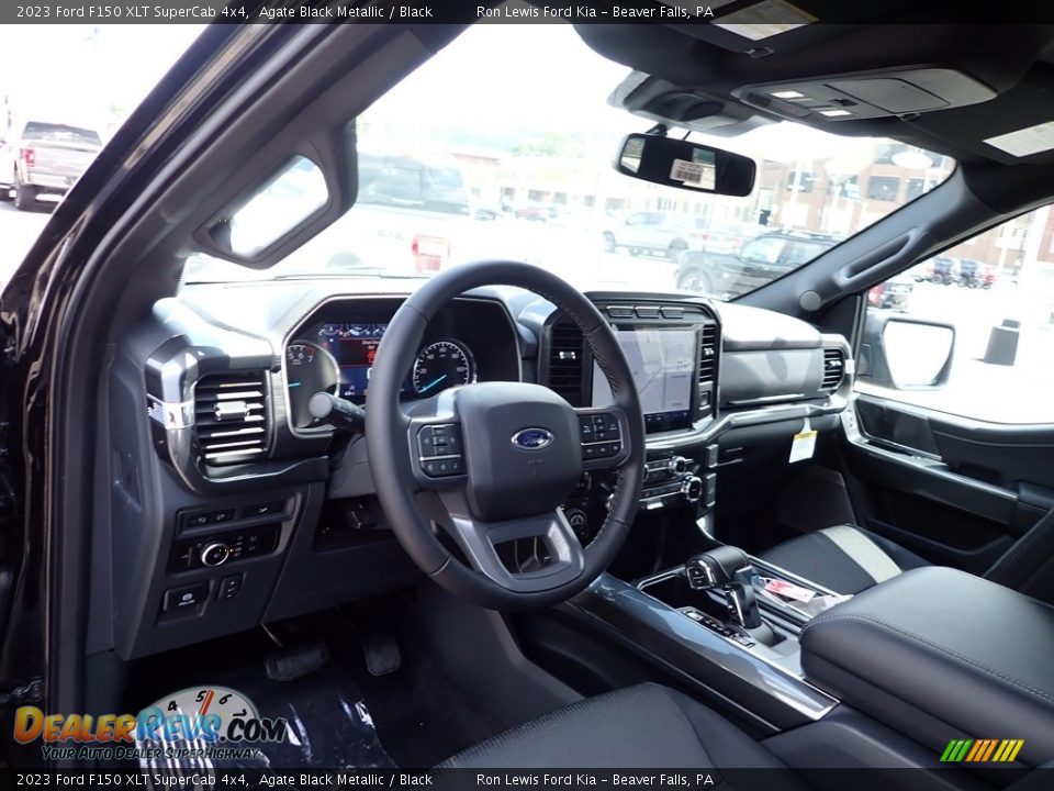 2023 Ford F150 XLT SuperCab 4x4 Agate Black Metallic / Black Photo #13